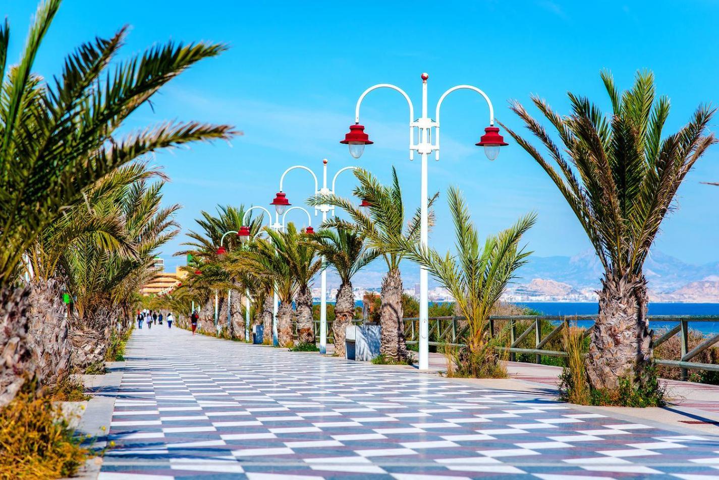 شقة Fantastico Atico Vistas Al Mar ! سانتا بولا المظهر الخارجي الصورة